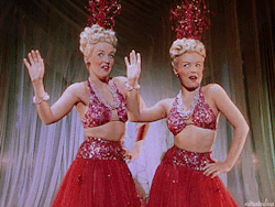 nitratediva:  Betty Grable and June Haver
