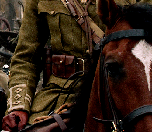 thehumming6ird:Tom Hiddleston as Captain James Nicholls in War Horse (2011)