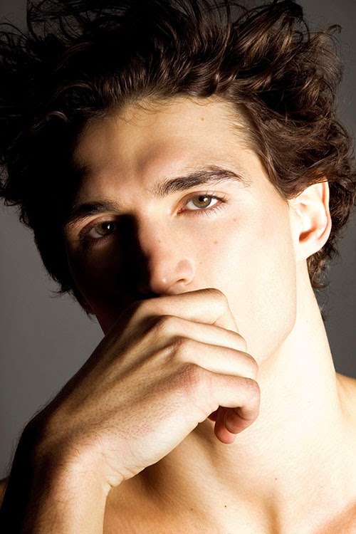 bambam62:  Andrew Lewandowski by Hugo Castillo