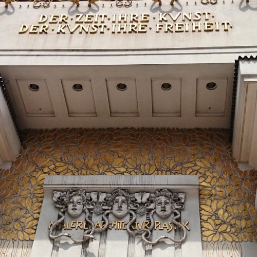 #secession #Vienna - the #artnoveau #Jugendstil #exhibition house that #GustavKlimt frequented