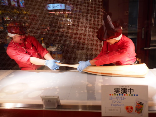 sapporosanporo:  Candy Labo in sapporo chika hoko kukan