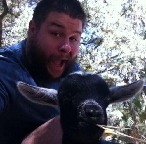 conikumanly:  Kevin Owens + Animals