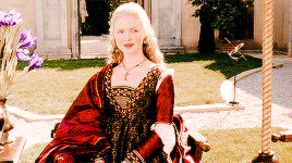 preasoiafsource:top 20 pre-asoiaf characters as voted by our followers: → #16: rhaenyra targaryen (9