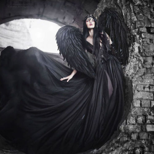 culturenlifestyle:Photographs Woven in Russian Fairy Tales Margarita Kareva is the artist who enacts