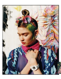 astrophilosophy:  Grimes Pisces Sun - Pisces Moon 