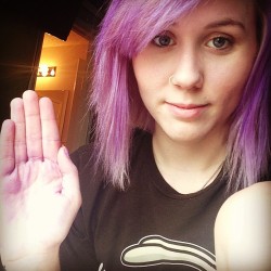 syrensongs:  The lesson I learned today is to make sure you use gloves when putting manic panic in your hair. #purple #hair #selfie #selfiequeen #blink182 #me 