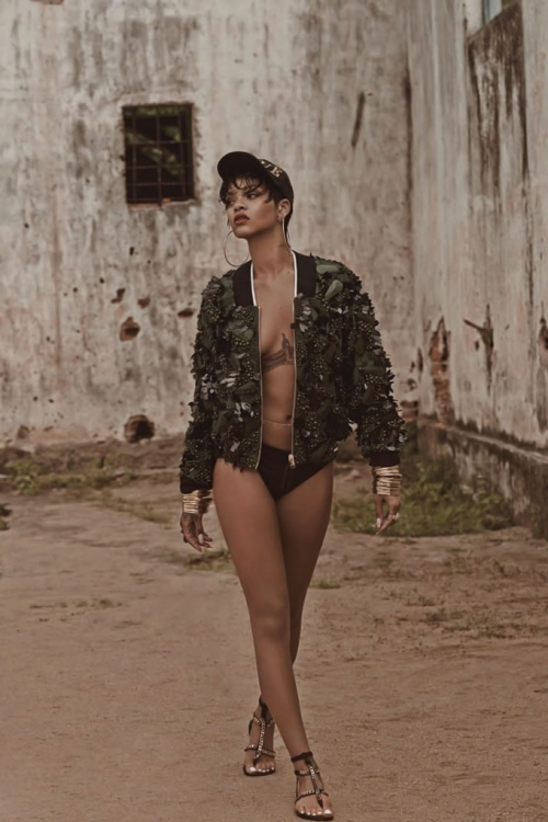 gay4rihanna:  Rihanna for Vogue Brazil #11 