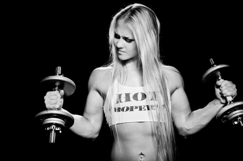 scitechfitness:  femalemuscletalk:  800.222.3539 (FLEX)http://bit.ly/10U4NH#female bodybuilding#bodybuilding#fitness#female wrestlers#bikini#women’s physiques  Yes.