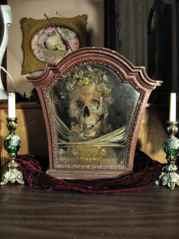 sixpenceee: The skull is allegedly that of St Vitalis of Assisi, an Italian Benedictine