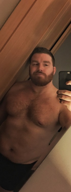 braleigh88:  Always asked “where’s the belly?!”… truth is that I’ve always been self conscious but there seems to be a bit of lovin for the chubbin  (as a good friend of mine always says) from all you beautiful people! I’ve never necessarily
