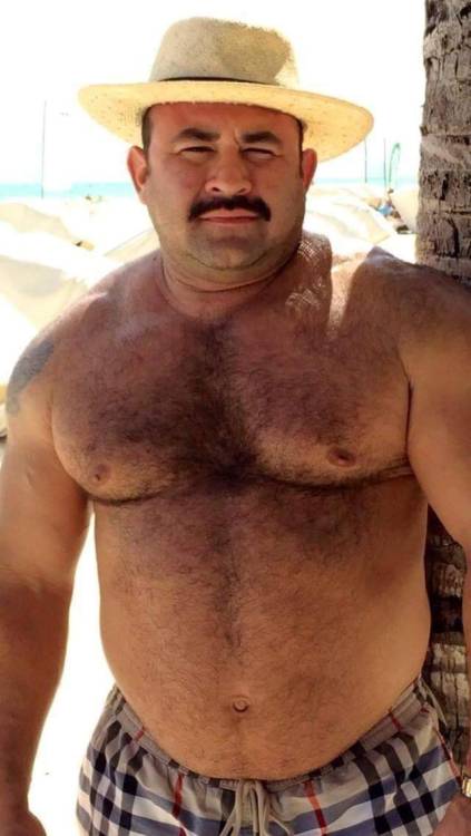 Porn bearistheway:  mrp2:  Courtesy of Gay Bears photos