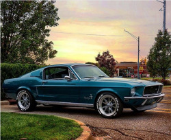 musclecardefinition: Custom ‘68 Mustang