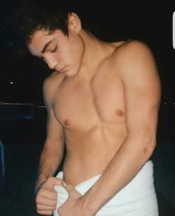 male-celebs-naked:  Ethan Dolan