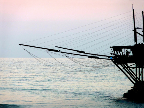 {il Trabocco} da CristianRobertiTramite Flickr:Fotografato nella Riserva Naturale di Punta Aderci 