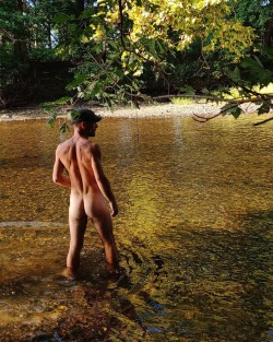 nubrit:  #nude #swimming #naturist  (at Doylestown