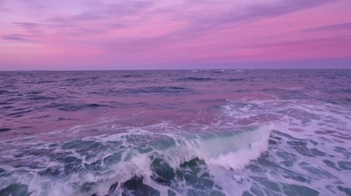 chronic-life:Winter sunsets over the ocean