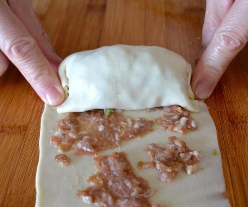 foodffs:Xi’an Stuffed PancakesFollow for recipesGet your FoodFfs stuff here