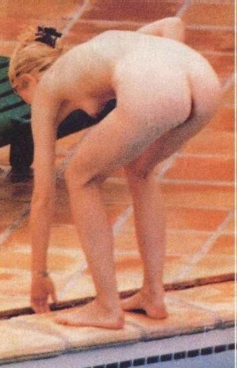 toplessbeachcelebs:  Gwyneth Paltrow (Actress) nude on vacation in the French West Islands (1997)