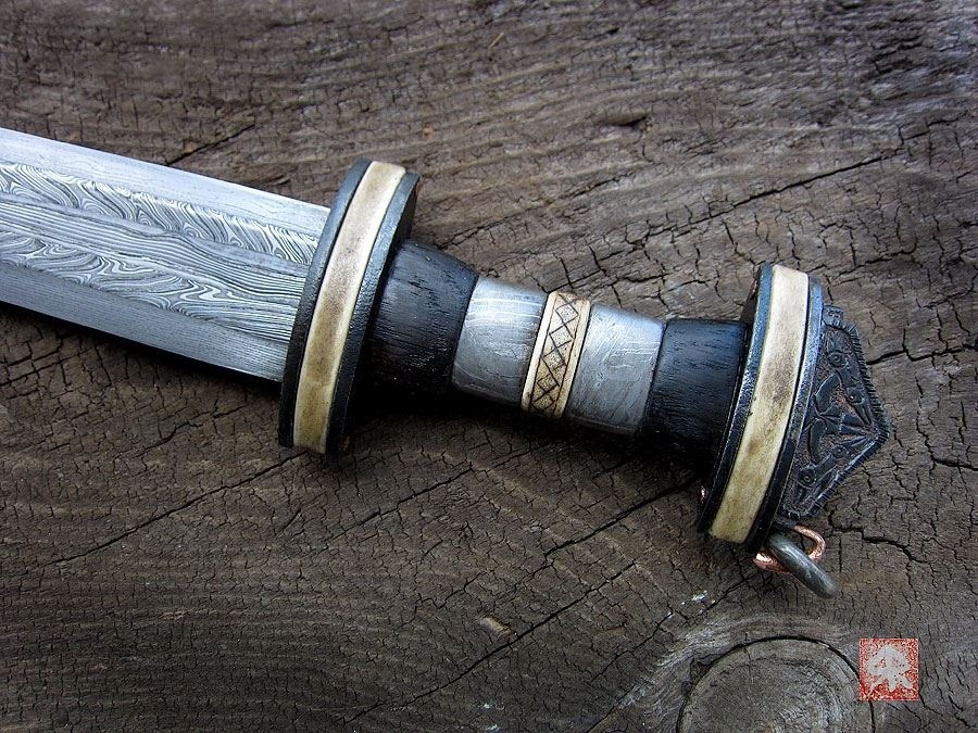 fyeahswords: Migration Era Ring-Sword by Big Rock Forge 33 inches OAL 28 inch blade