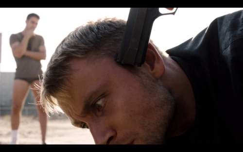 nearinginfinity:  someone who doesnt watch Sense8 explain whats happening in this picture  Shooty man wants 2 bang, but what kind of bang?