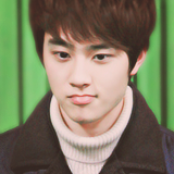 kaiwaiisoo:   the lost penguin  Kyungsoo being Kyungsoo at Sehun’s graduation ceremony