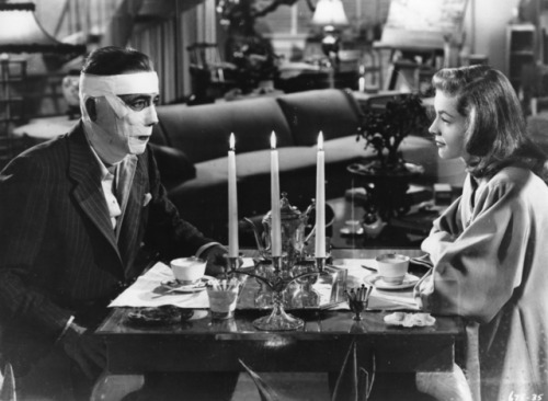  Dark Passage (1947)Humphrey Bogart, Lauren Bacall