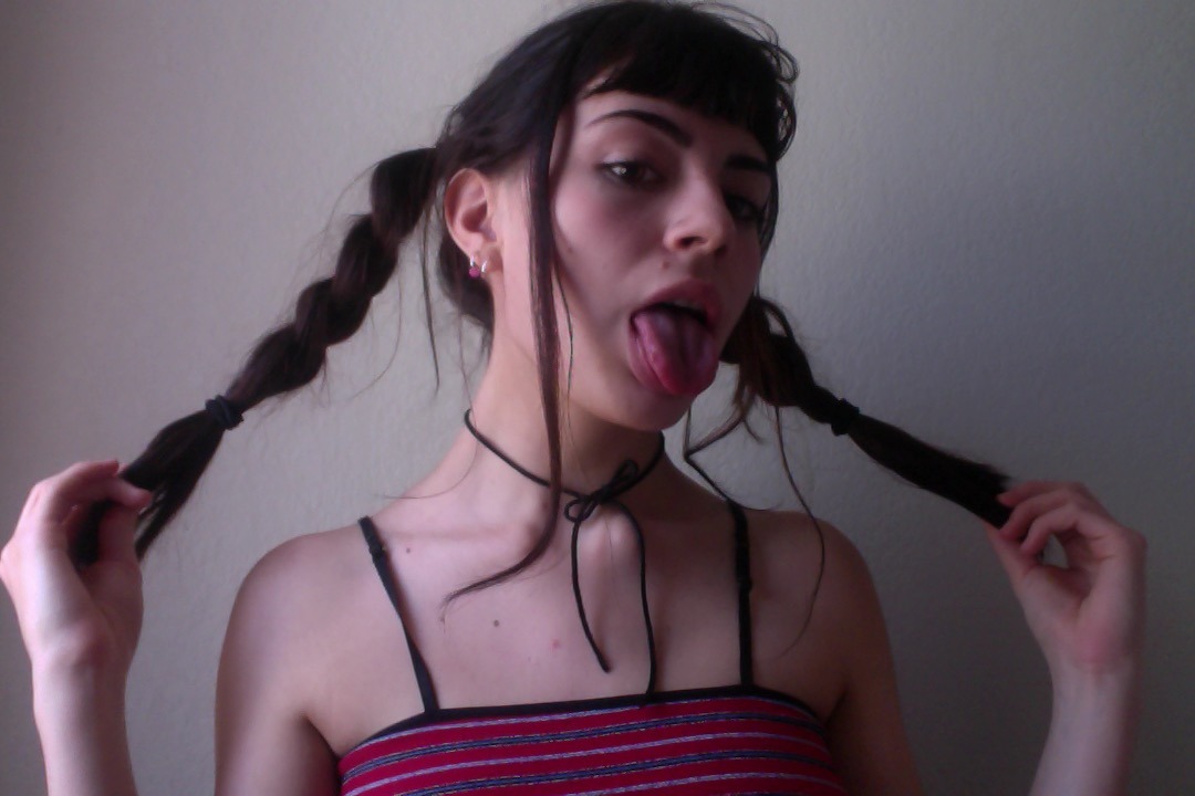 malumanguis:  schOOL looks 