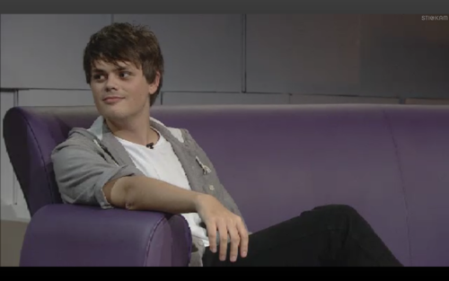 Some screenshots I have of stickaid 2011~