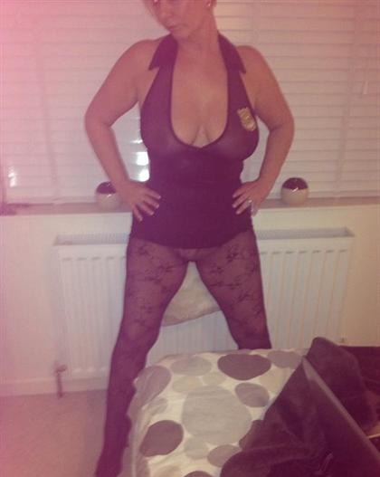 britishgirlsgonewild:  Leeds milf