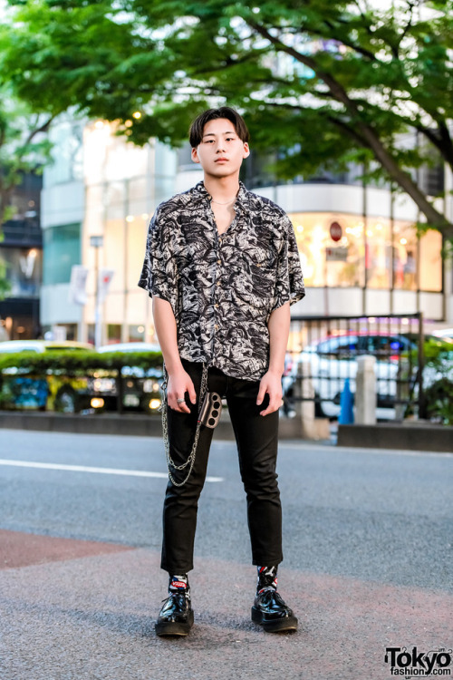 tokyo-fashion:  Japanese teens Rion, Shunki, Towy, and Beni on the street in Harajuku wearing vintage fashion along with items from Undercover, BlackMeans, John Lawrence Sullivan, Gogosing, Chrome Hearts, Sprout 2nd, and Bubbles Harajuku. Full Looks