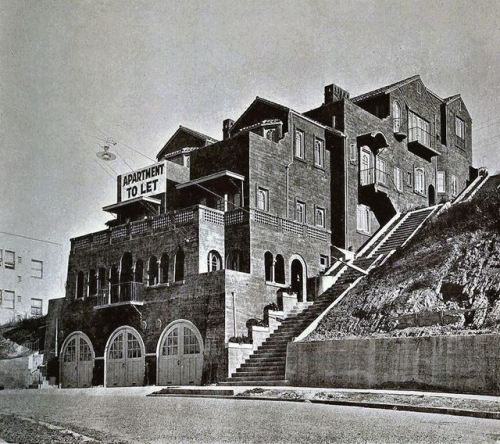 danismm:“Castle Rea Villa” Aparments, Oakland California 1923. Arch. W. J. Wilkinson.