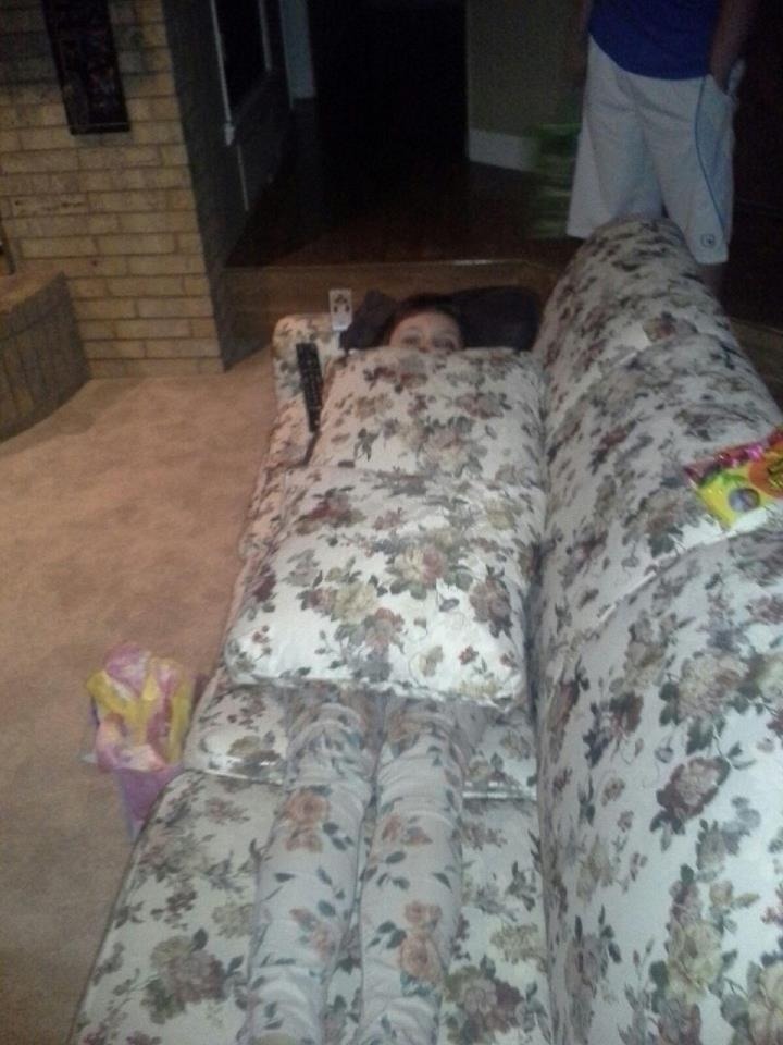 thatfunnyblog:  My aunt had a sudden realization about my pants and the couch. Funny