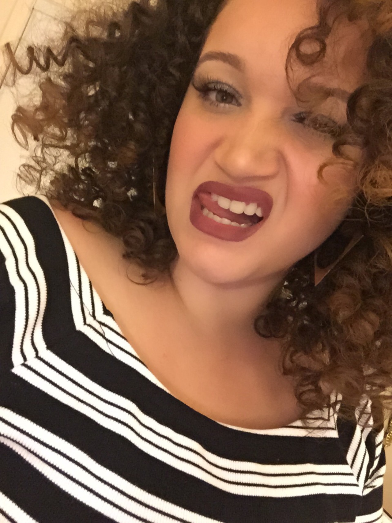 exoticplusmodel:  Curly hair 😍😍😍 I’m so mixed up sheesh  Wanna know what