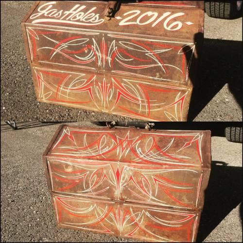 Striped this box about a month ago. Now belongs to @elgashole . #gasholes #gasholescarclub #107 #107