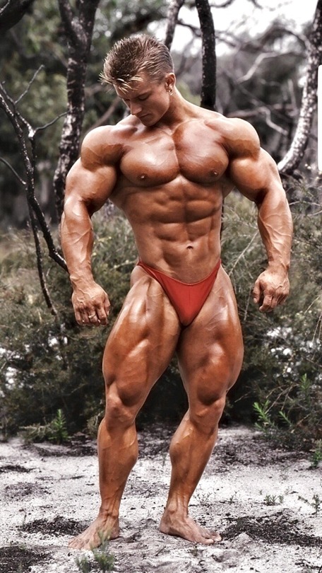 bulkvanderhuge42:Young Lee Priest porn pictures