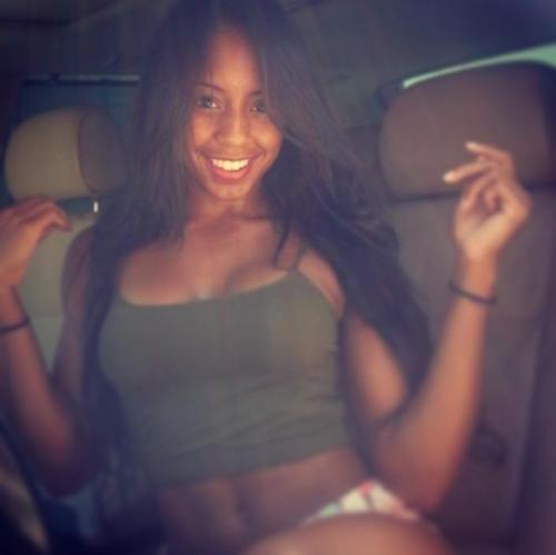 jaiking:  blackfitness:  She made herself famous   Follow me at http://jaiking.tumblr.com/ You’ll be glad you did.