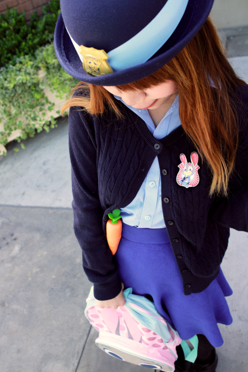 04.01.2016Disneybound as Judy Hopps