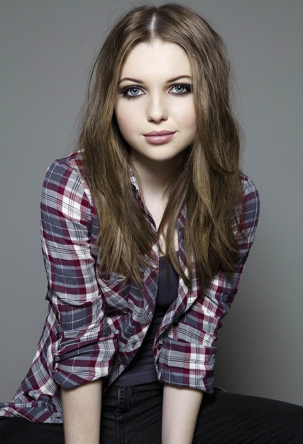 dra90nr1d3rtwo:  Sammi Hanratty  Ricky Middlesworth Photoshoot December 2014 Gallery