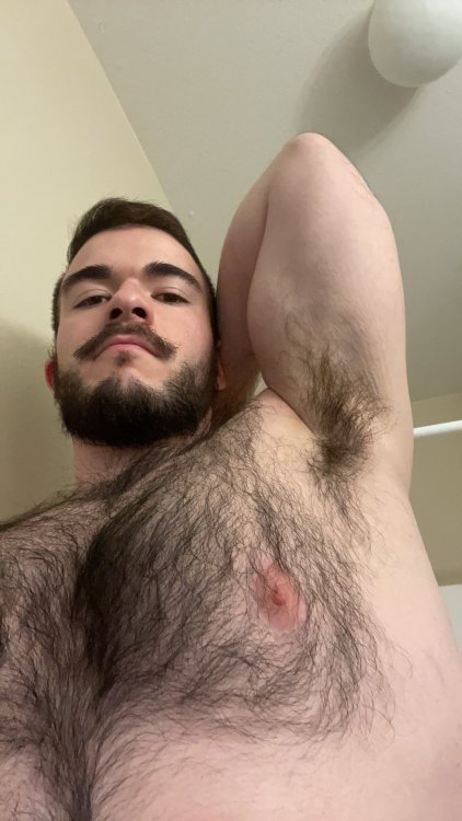 men's armpits