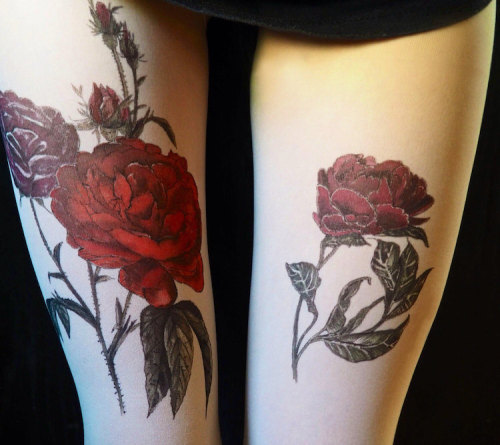 culturenlifestyle: Stunning Hand Painted Tights Mimic Tattoo Designs on the Skin Bulgarian designer 