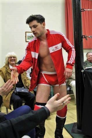 finnstheory: Kip Sabian and his package He’s packing