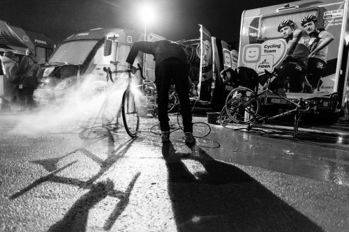 Superprestige #6 Diegem. Under the floodlights, and back to the mud.