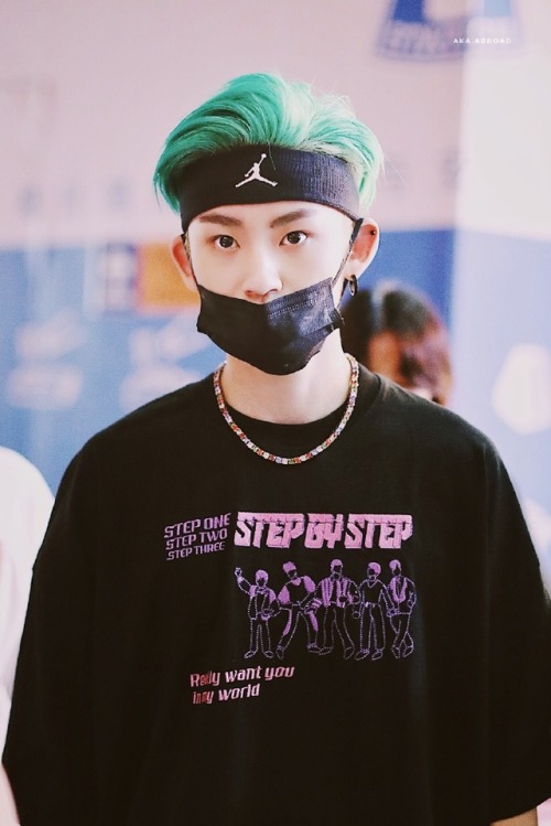 officialninepercent: Xiao Gui - 190905 SHA Shanghai to PEK Beijingcr.Aka·Abroad·小鬼王琳凯 