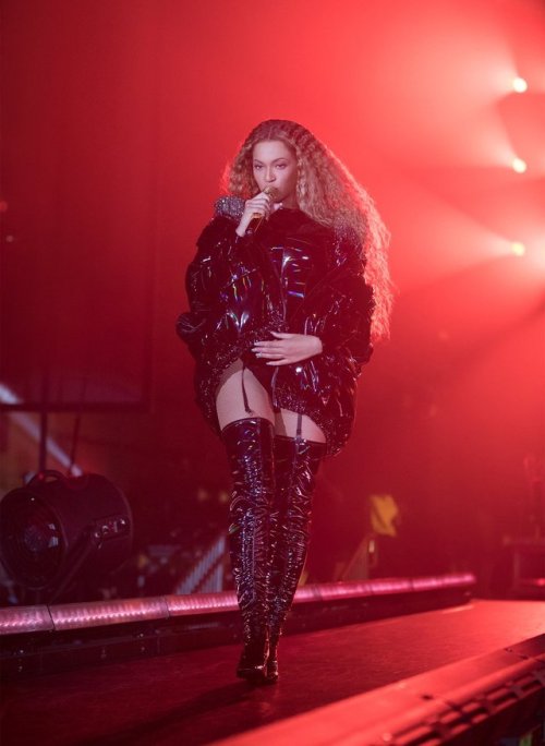 girlsluvbeyonce: Beyoncé at the 2018 Coachella Valley Music and Arts Festival