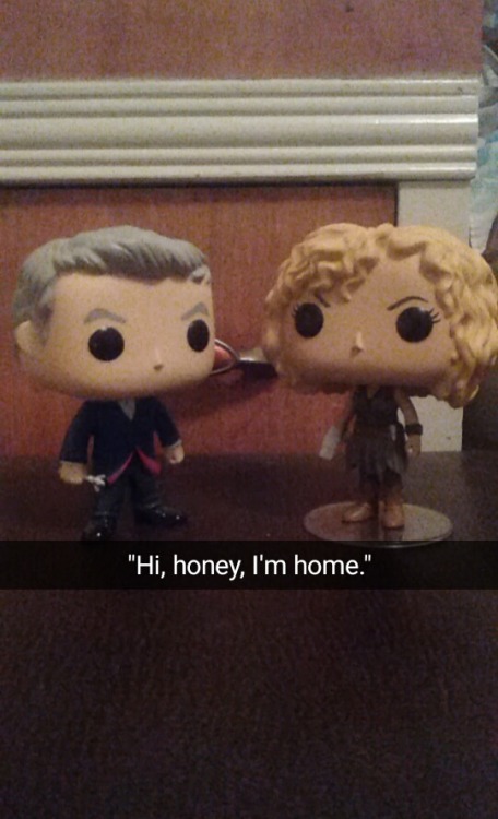 saveshootingstar:Things I should not be allowed to have: Funkos of my OTP and Snapchat.