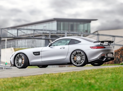 fullthrottleauto - Luethen Motorsport Mercedes-AMG GT S (C190)...