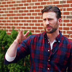 captainsamerica: Chris Evans at The Concord Museum 2015