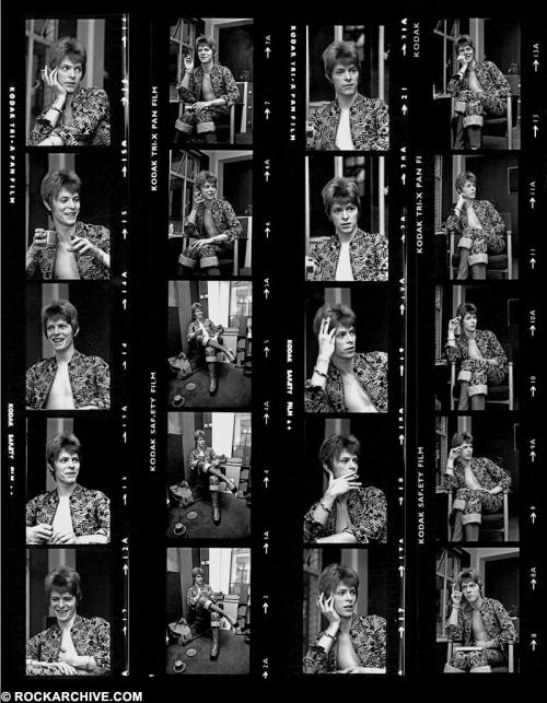 davidssecretlover: Contact sheet of David Bowie images taken during  an interview in Regent Street, London in January 1972. One of the images  was used on the cover of Melody Maker. They called the album ‘Ziggy Stardust and the Spiders from Mars’