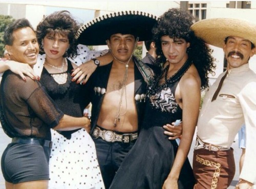 netazine:Gay Pride Santa Ana Califas 1991