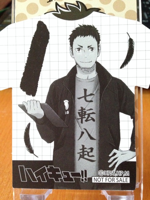 tatsu-to-mamo-no-atm:  So when I wasn’t on Tumblr the last month and a half, I was…um. Yeah.  Throwing my money at a certain volleyball series. The complete Karasuno team was at hand in the Jump Shop in Tokyo Dome City. And I started collecting